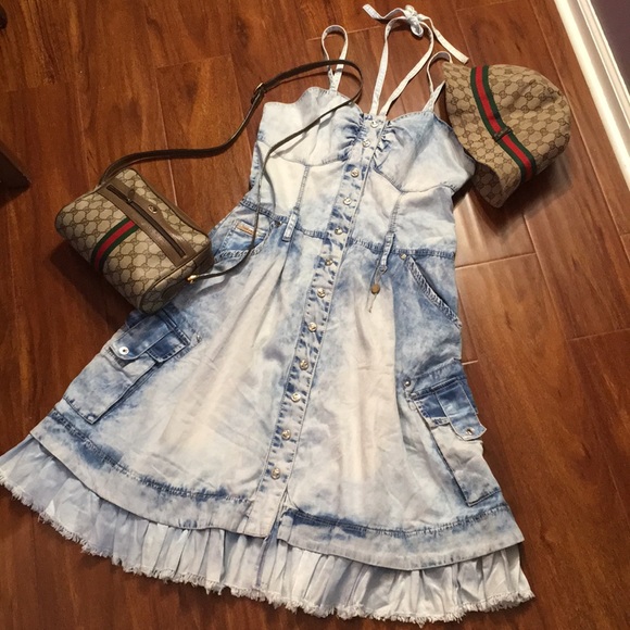 GUCCI Dresses & Skirts - GUCCI dress 👗 💯%Athentic Denim dress